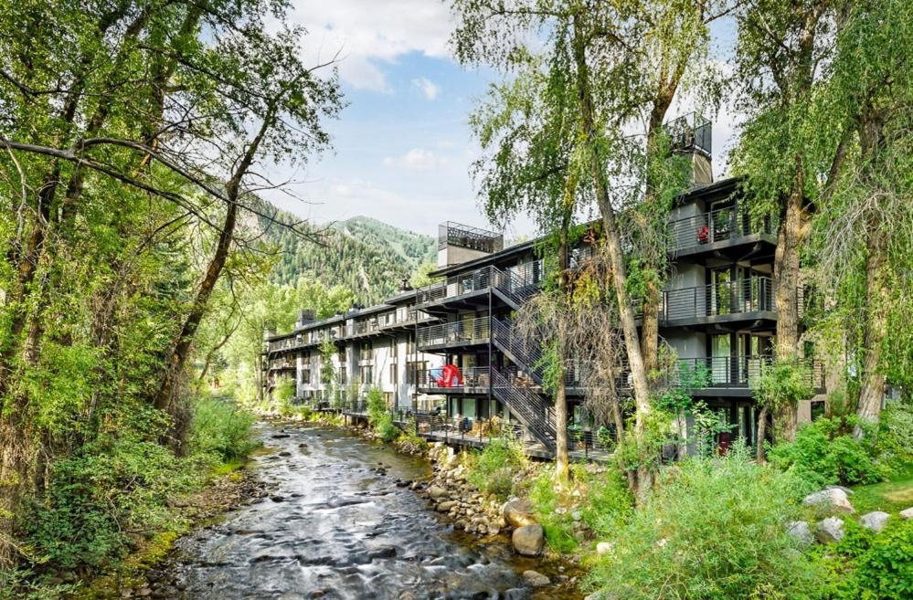Chateau Roaring Fork Unit 25, Contemporary Condo With River Views, Close To Town Aspen Kültér fotó