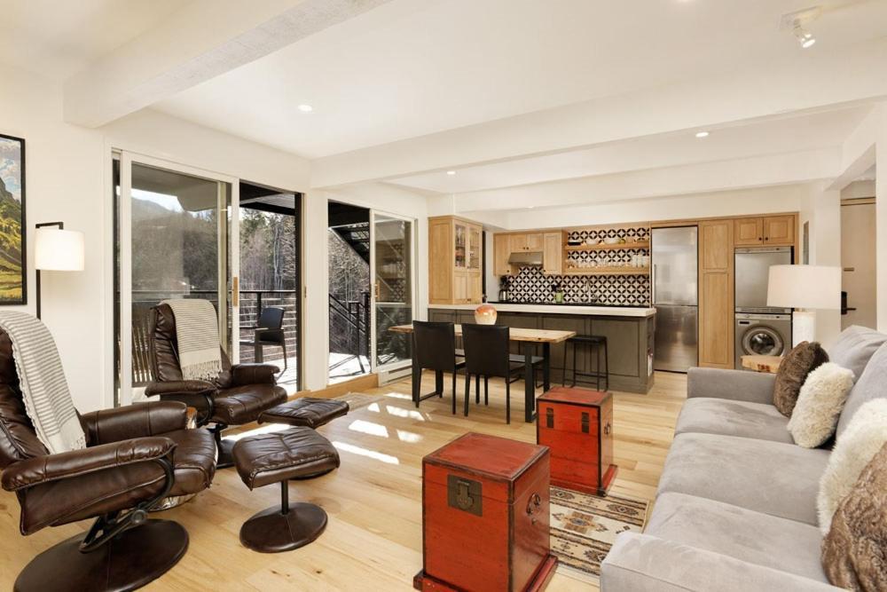 Chateau Roaring Fork Unit 25, Contemporary Condo With River Views, Close To Town Aspen Kültér fotó